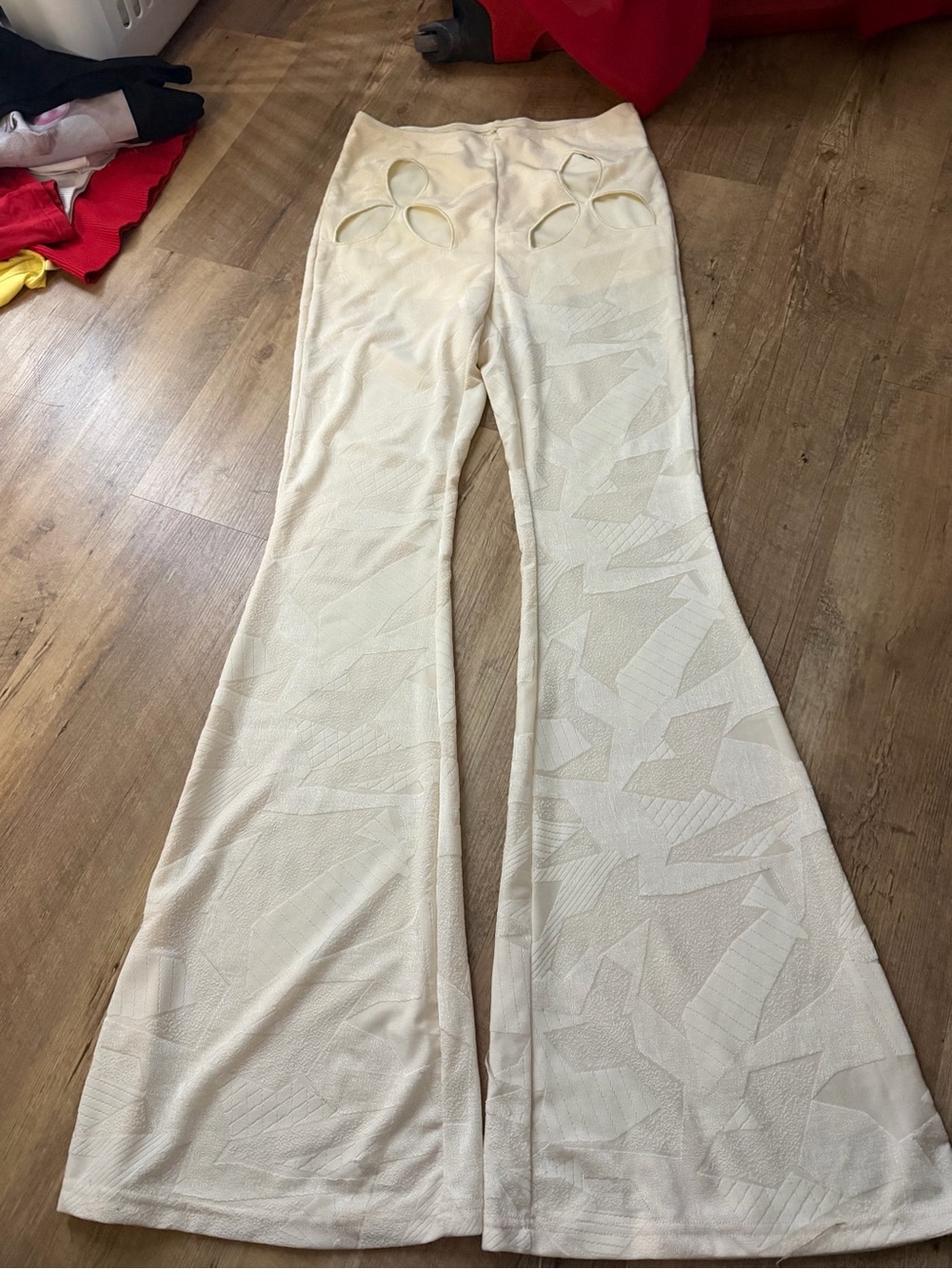SHEIN Cream Flared Knit Pants with Back Cutout Detail